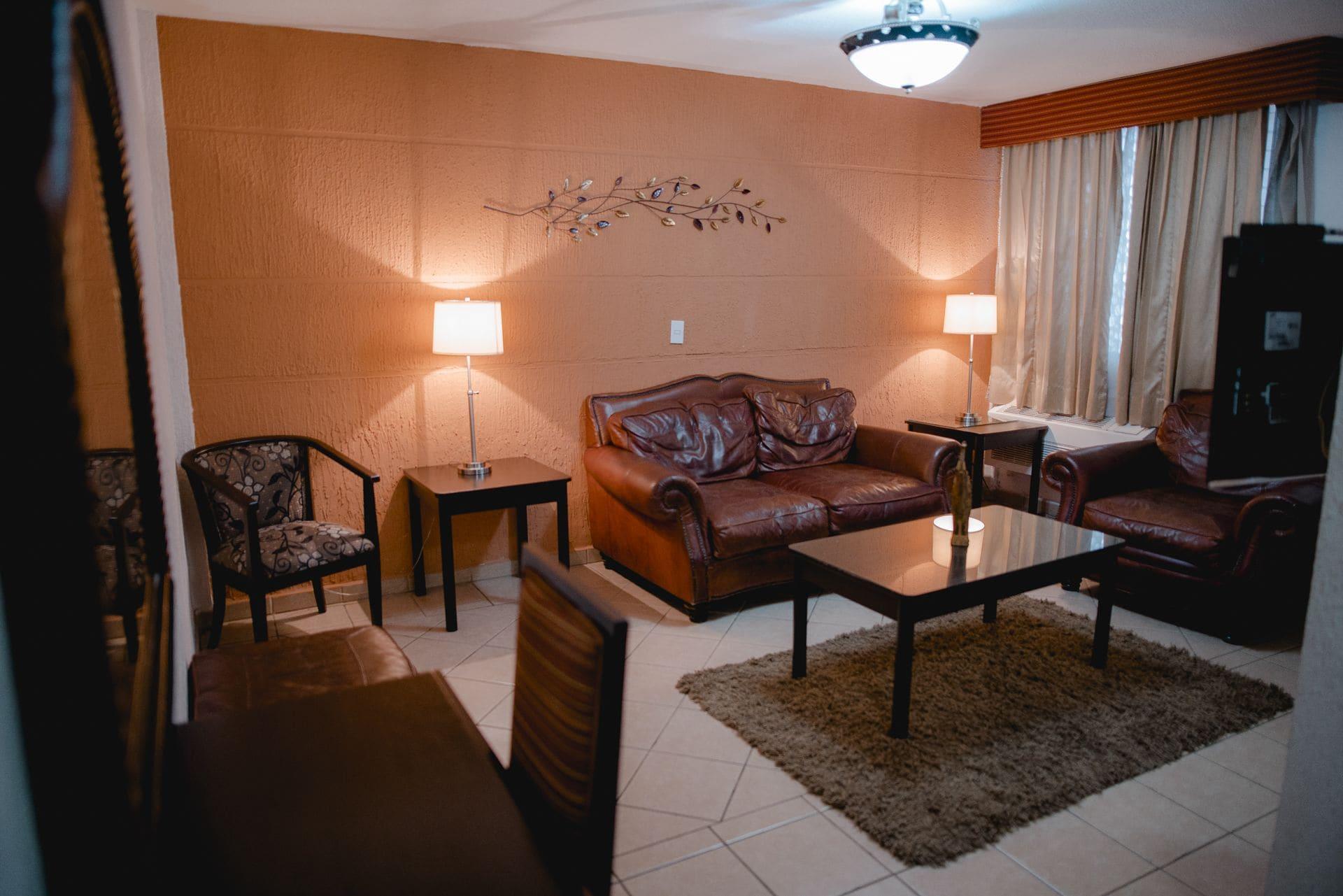 Eh Ejecutivo Urban Hotel Tepic Bagian luar foto